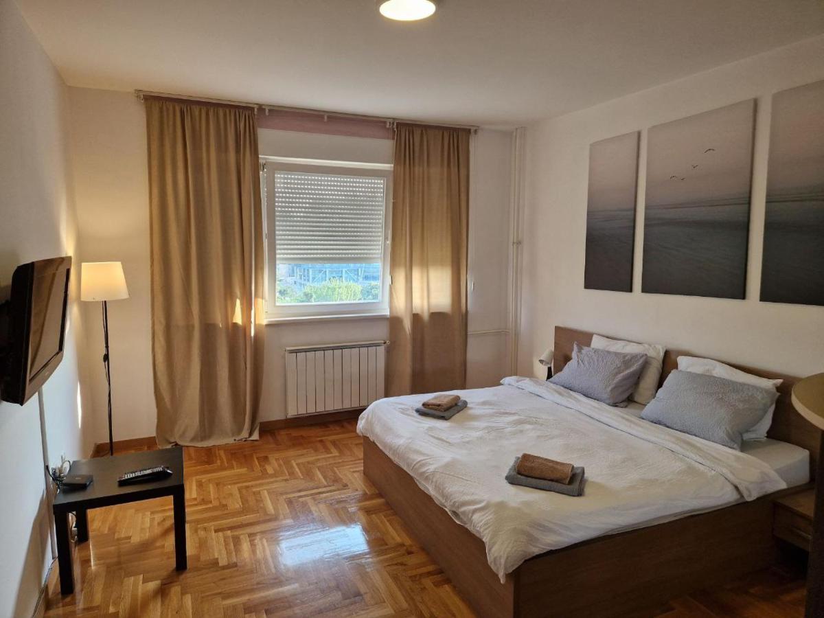 Status Superior Apartments Belgrade Extérieur photo